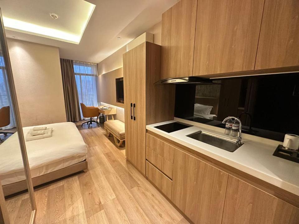 Sf Hotel Penthouse Residences Phnom Penh Ngoại thất bức ảnh